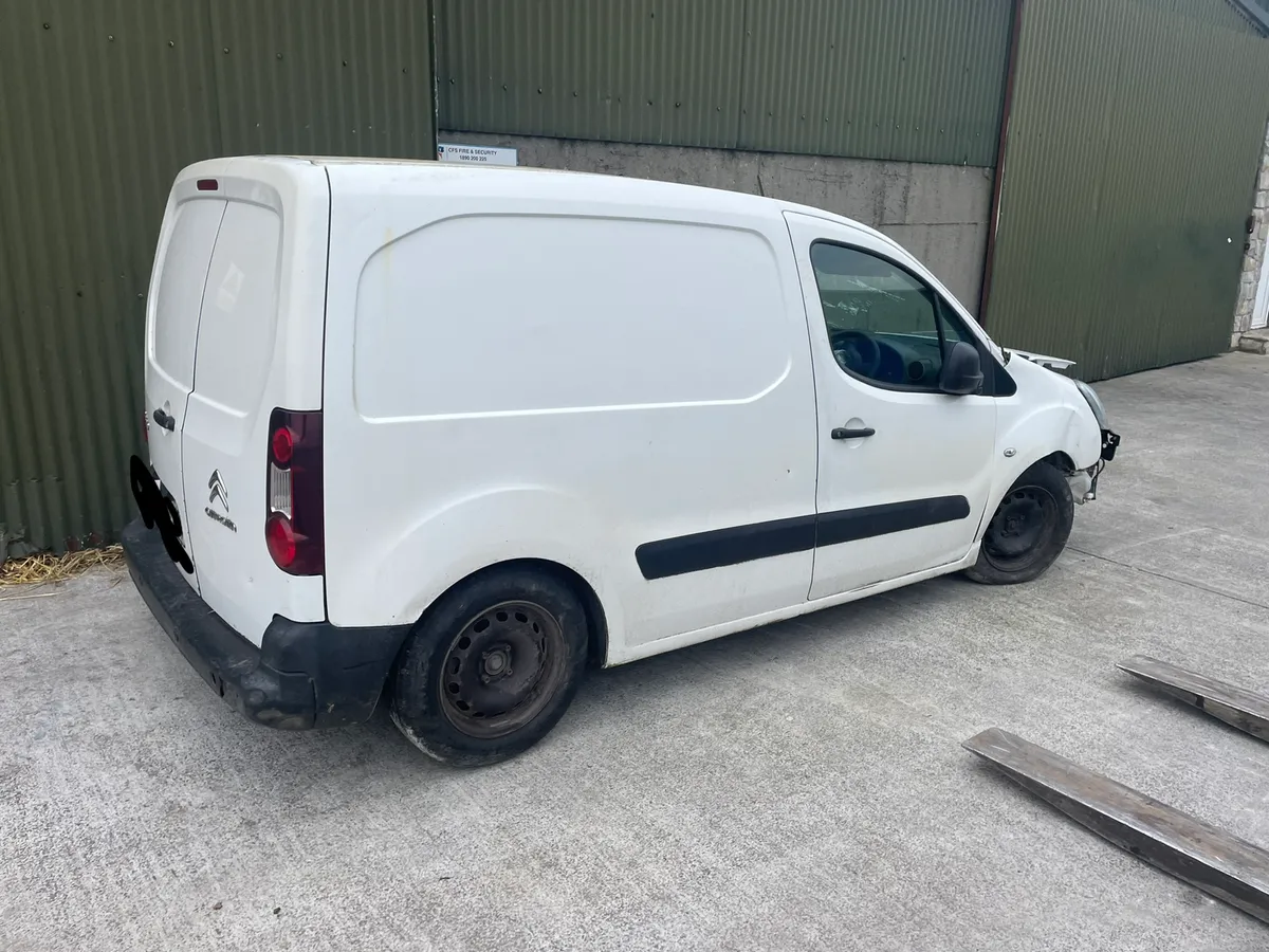 161 Citroen berlingo 1.6 hdi for dismantling