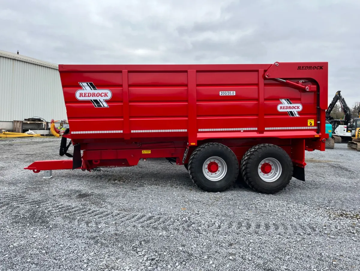 Redrock 20ft grain trailers - Image 4