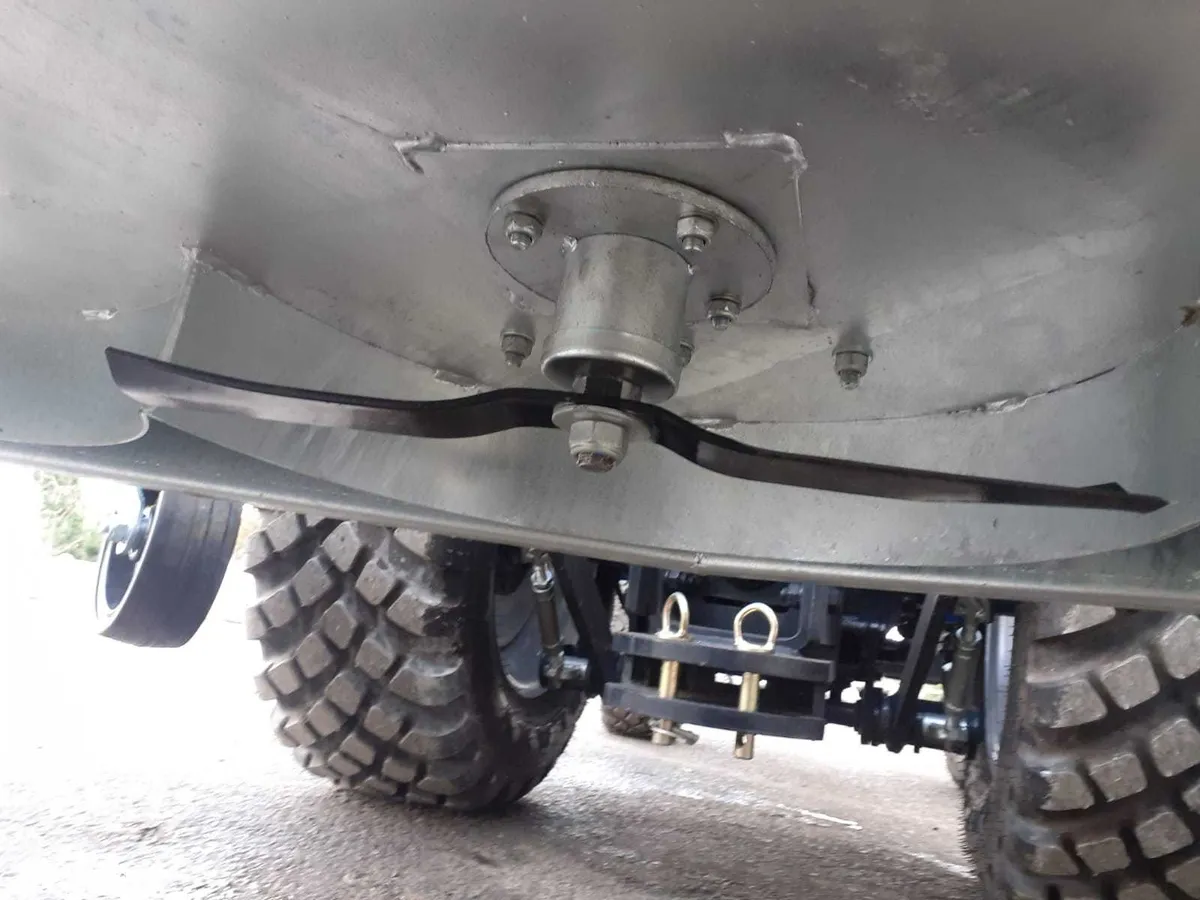 (€1301+vat=€1600) 1.2m Clontrac Finishing Mower - Image 3