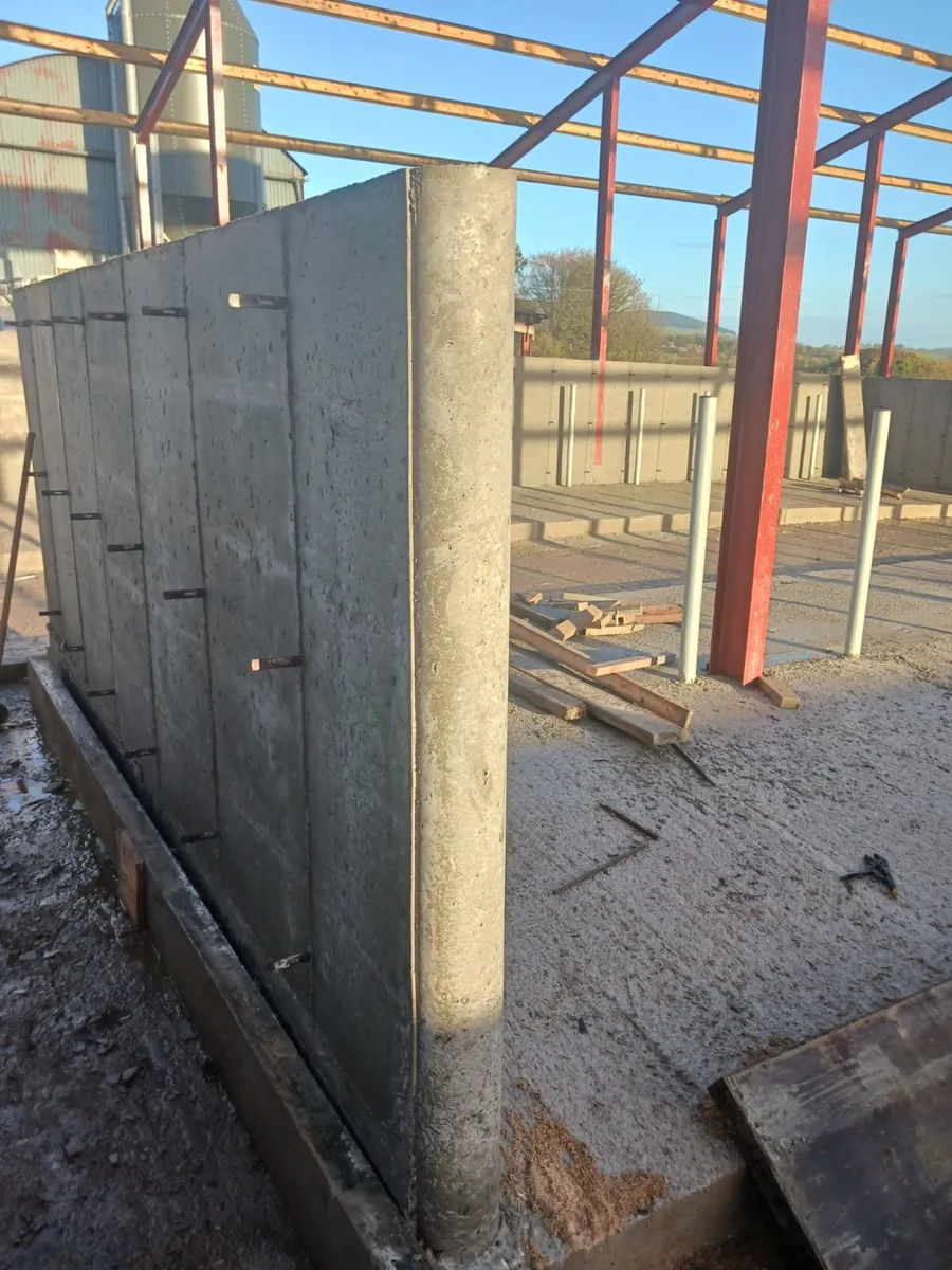 Builder available - Image 1