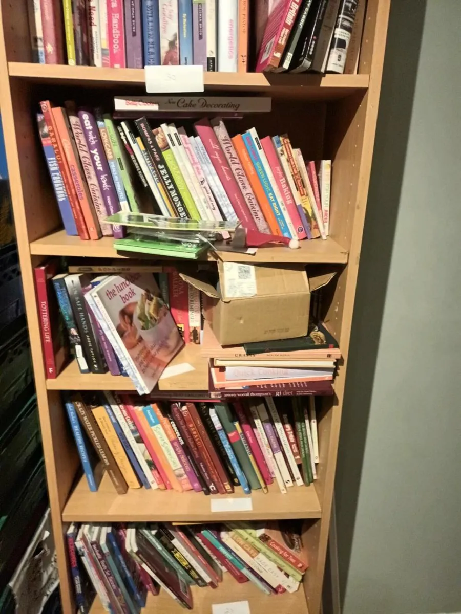 BOOKS - Image 2