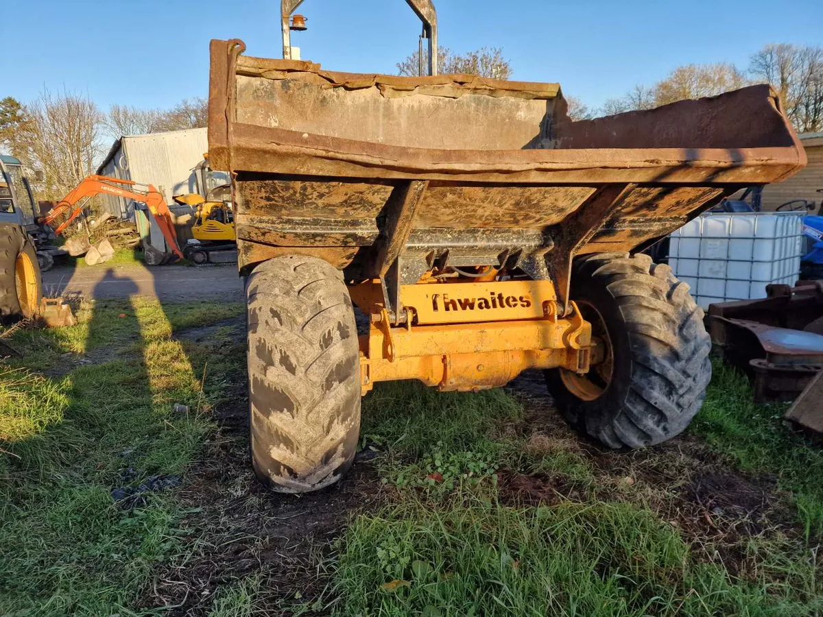 Thwaites 9 tonne - Image 2