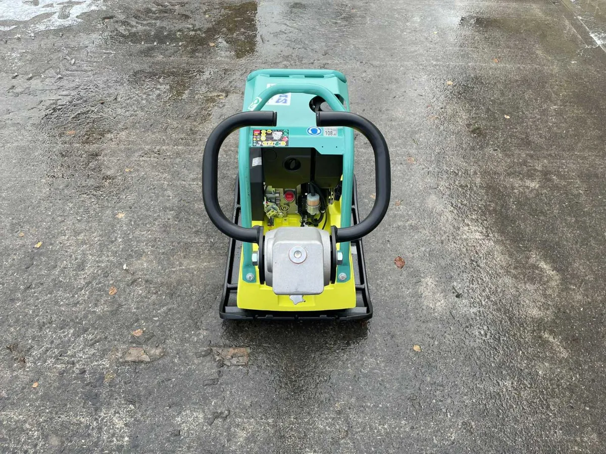 New Ammann APR 40/60 vibratory plates - Diesel - Image 2