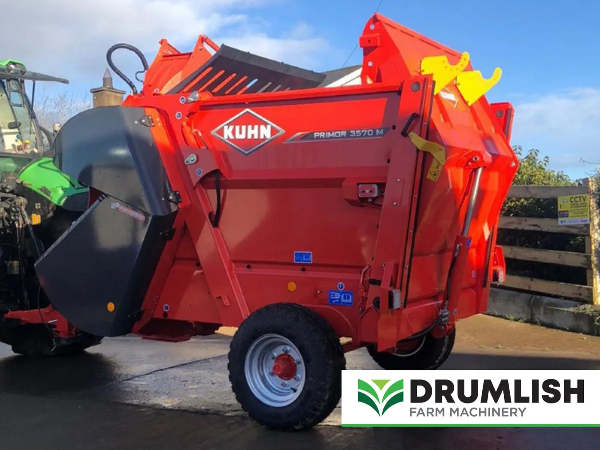 Kuhn Primor 3570 M Straw Blower & Feeder In-Stock - Image 1