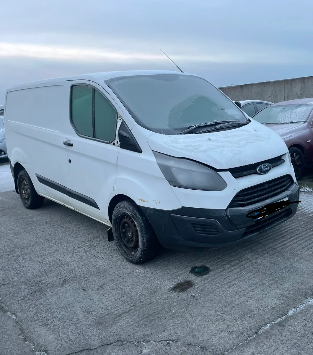 141 transit custom 2,2 diesel for dismantling