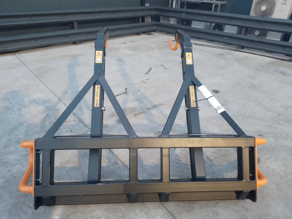 Quickie 1 and 2 Bag Fertilizer lifters in Stock - Image 4