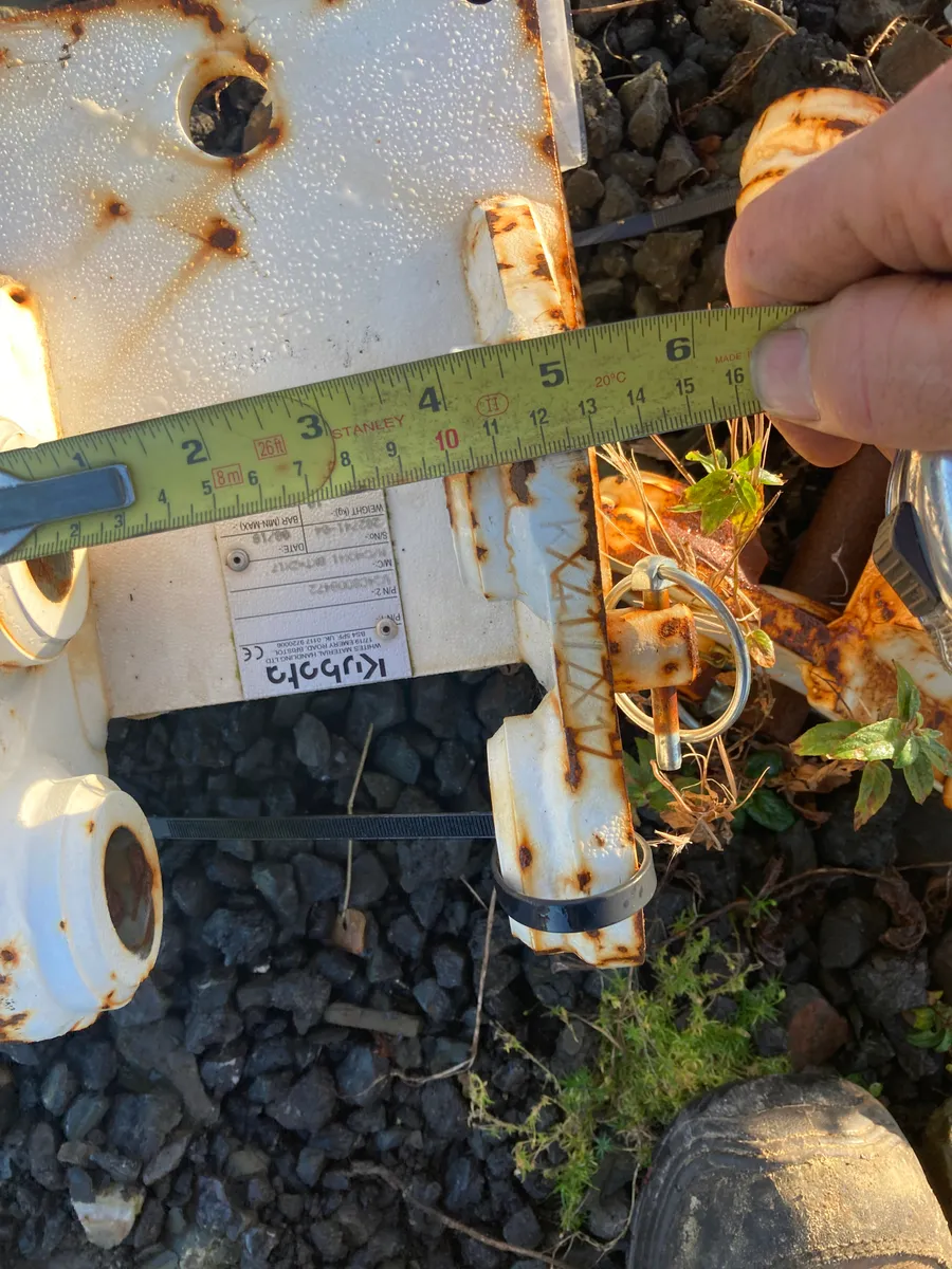 Kubota hitch unused - Image 1