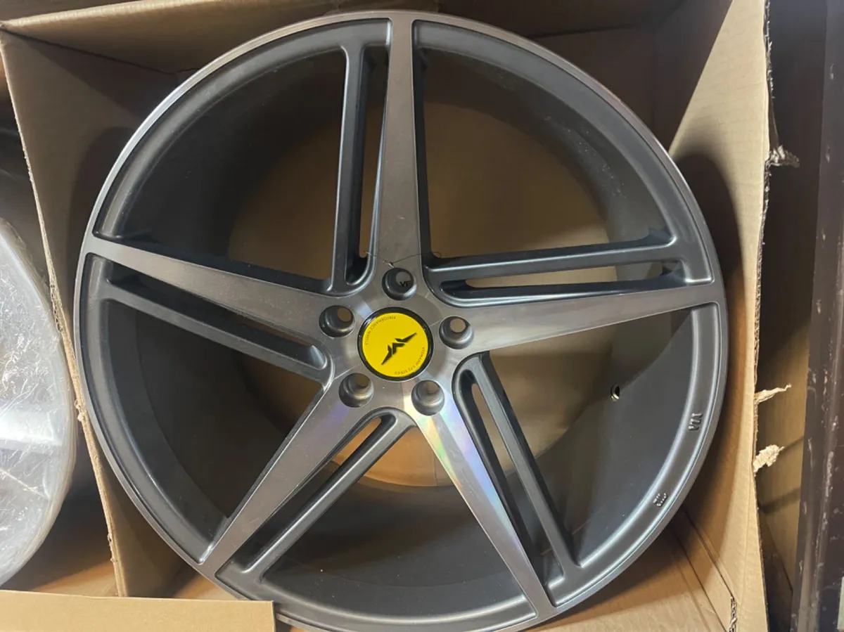 19” Veemann Vfs31 grey 5x112 alloys & tyres