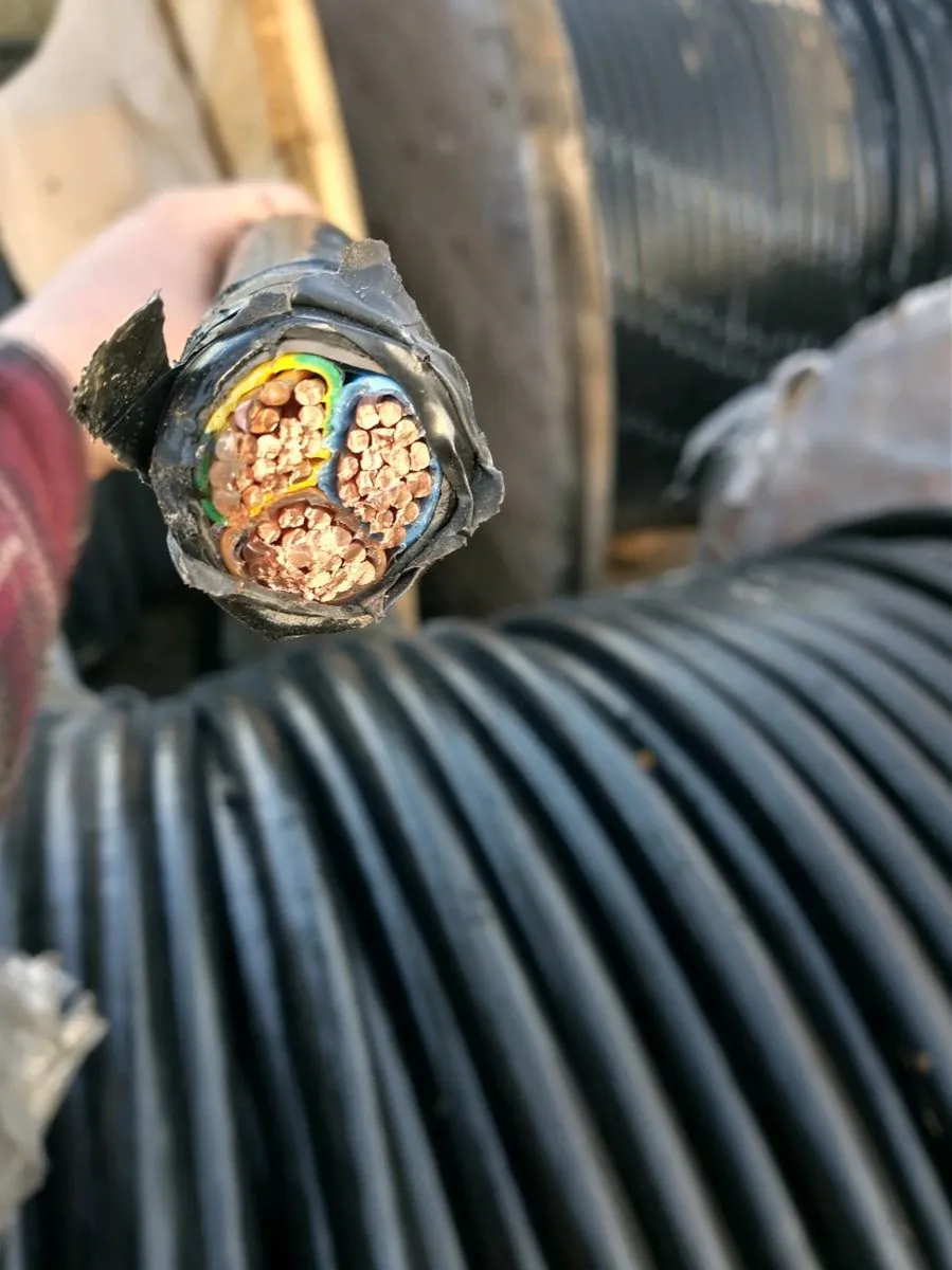 3 core 35mm2 - 70mm2 copper wire 350 meters - Image 2