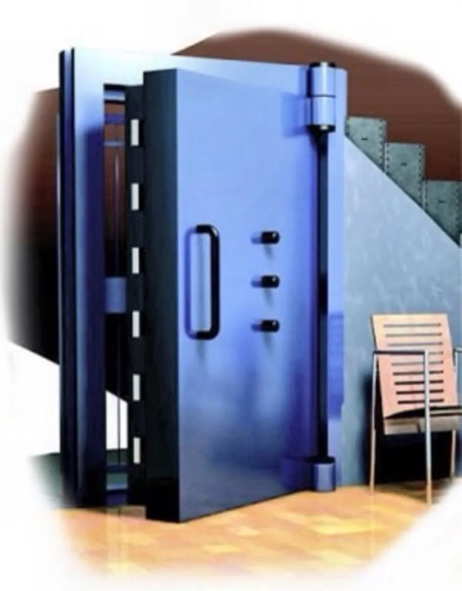 Safes, Strongroom doors, Timelocks. - Image 3