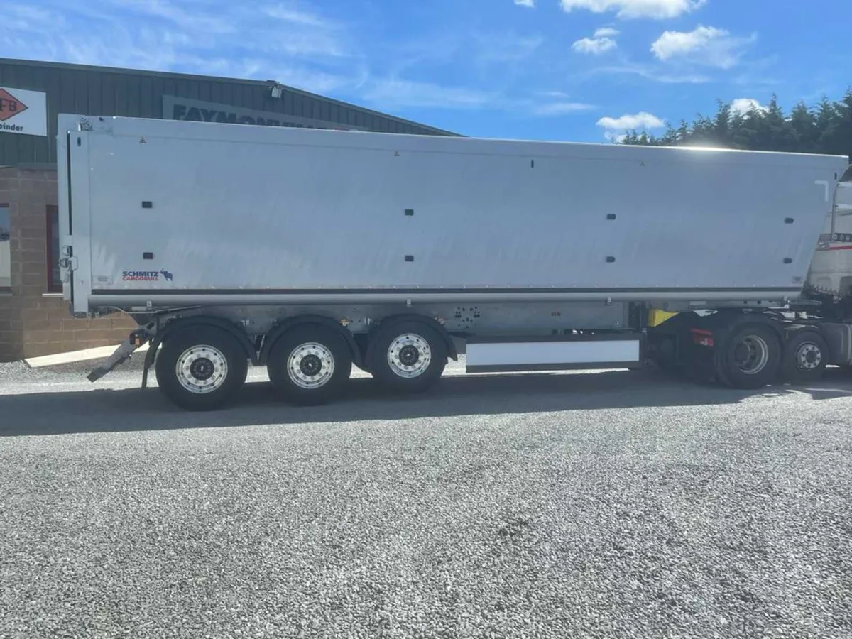 SCHMITZ 10.5 BULK TIPPING TRAILER - Image 3
