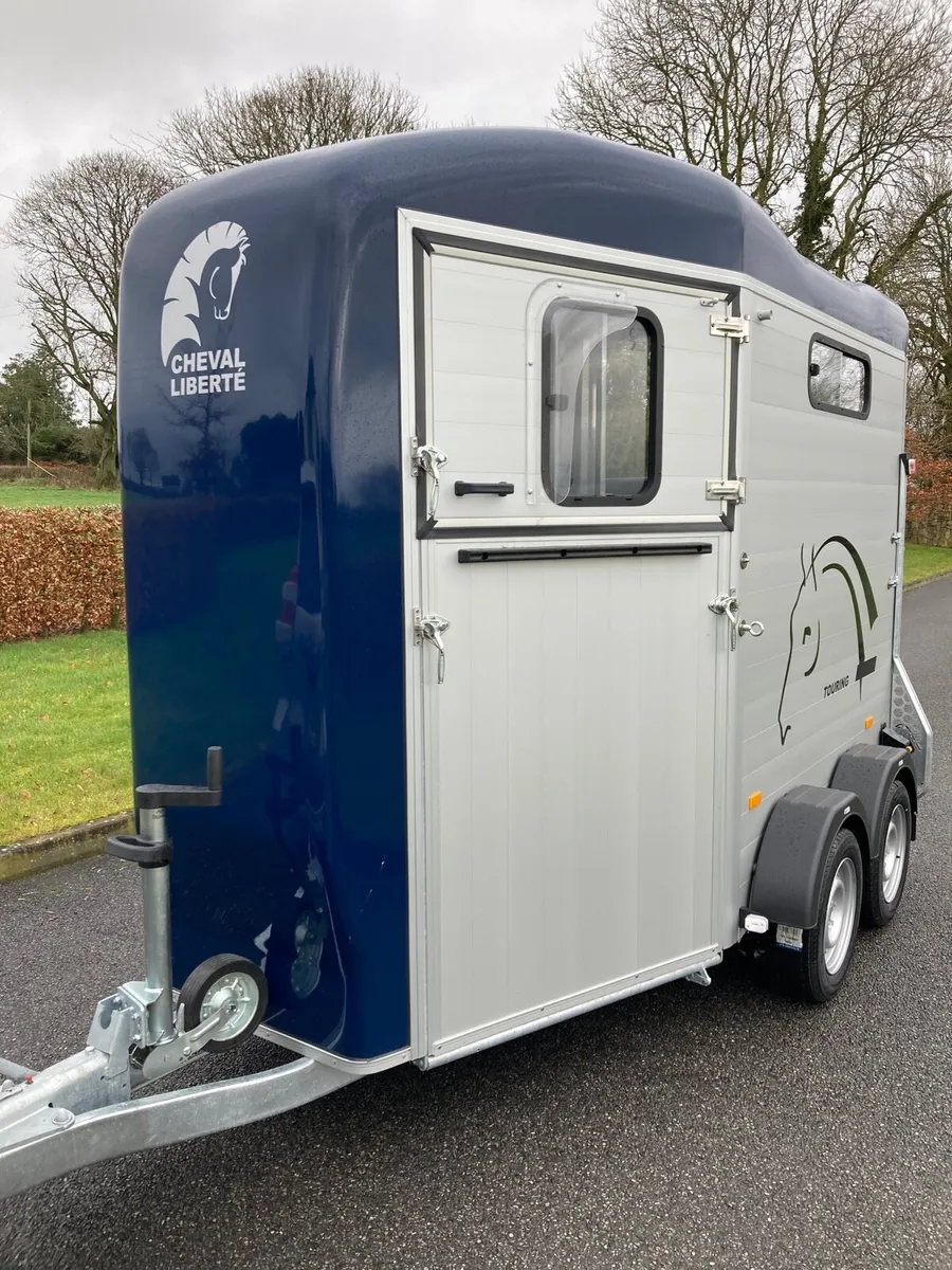 New 2025 Cheval Liberte touring horsebox - Image 2