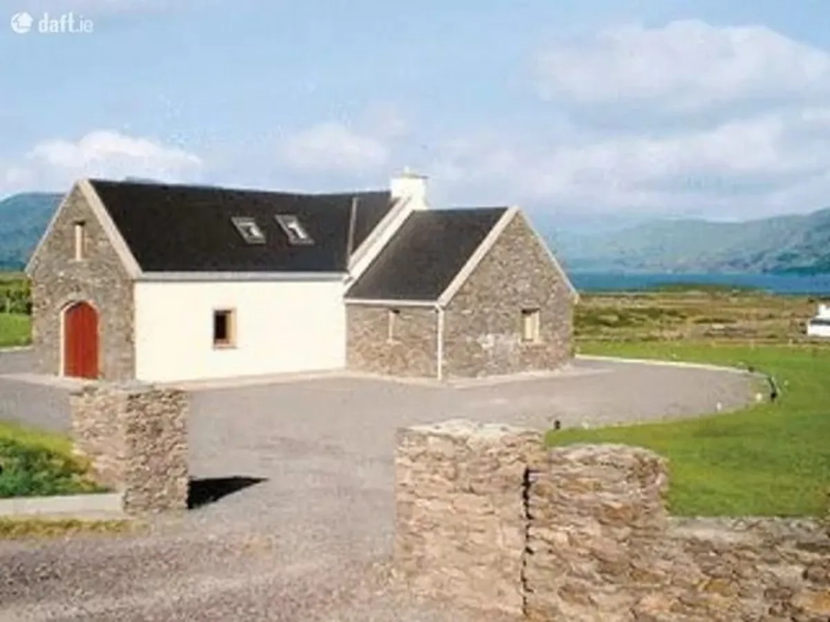 Holiday Home Wild Atlantic Way - Image 1