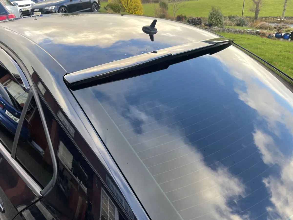 Vw jetta mk6 m4 style roof and boot spoiler - Image 2