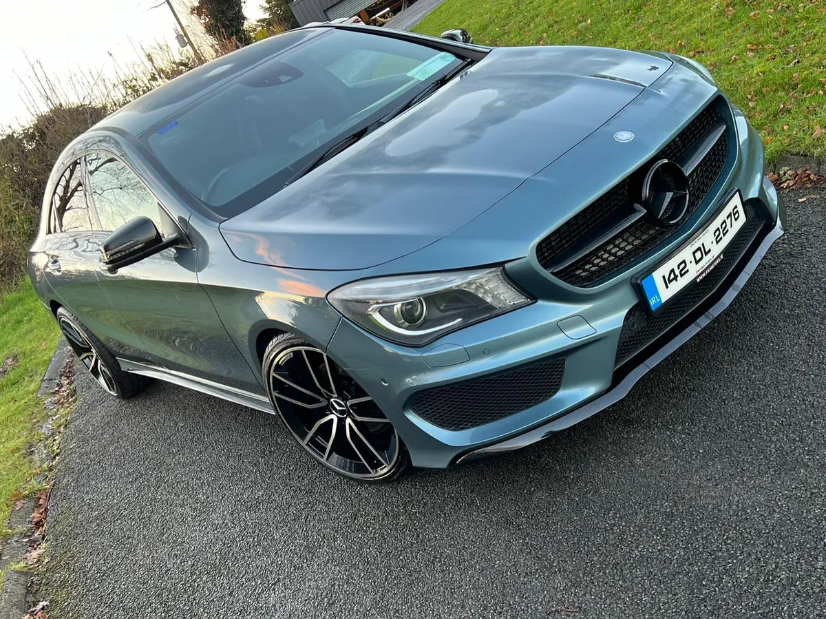 Window tint fitting & dechrome - Image 4