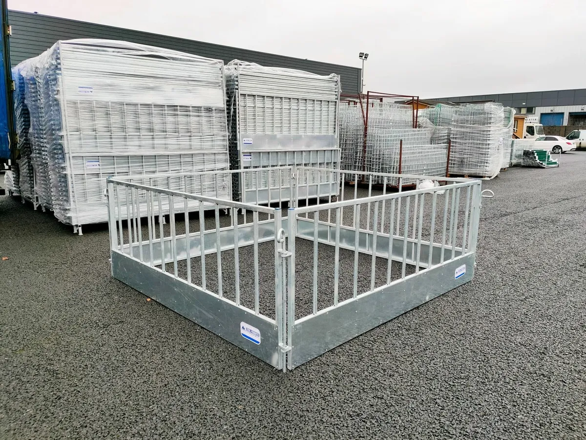 Sheep hurdles.feeding barriers - Image 2