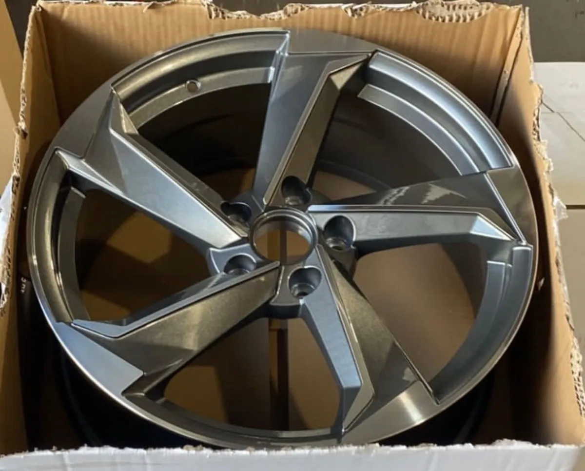 18” ttrs twist 5x112 alloys & tyres