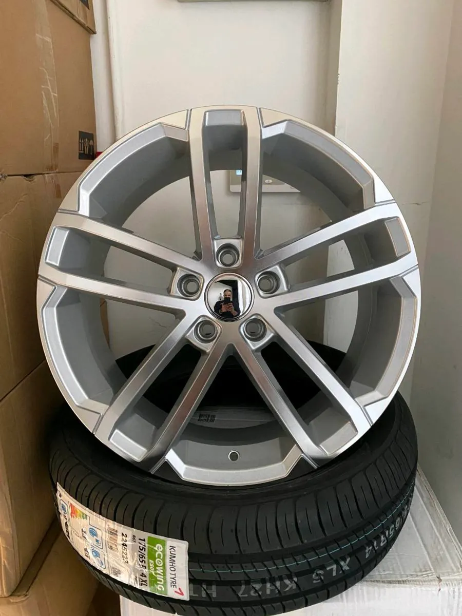 18 19 Vw Seat Skoda alloy wheels D12 X797 - Image 1