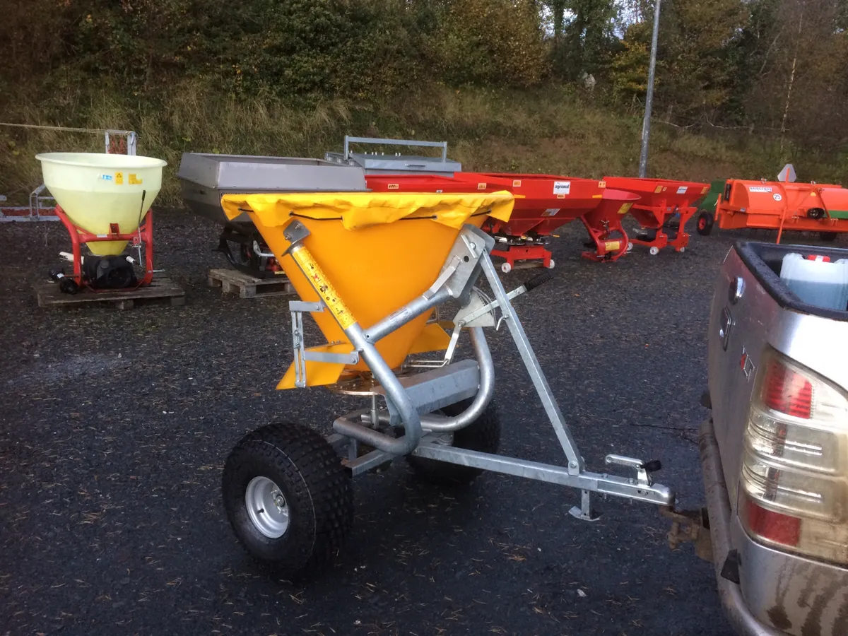 Cosmo and jarmet quad fertiliser sowers - Image 4