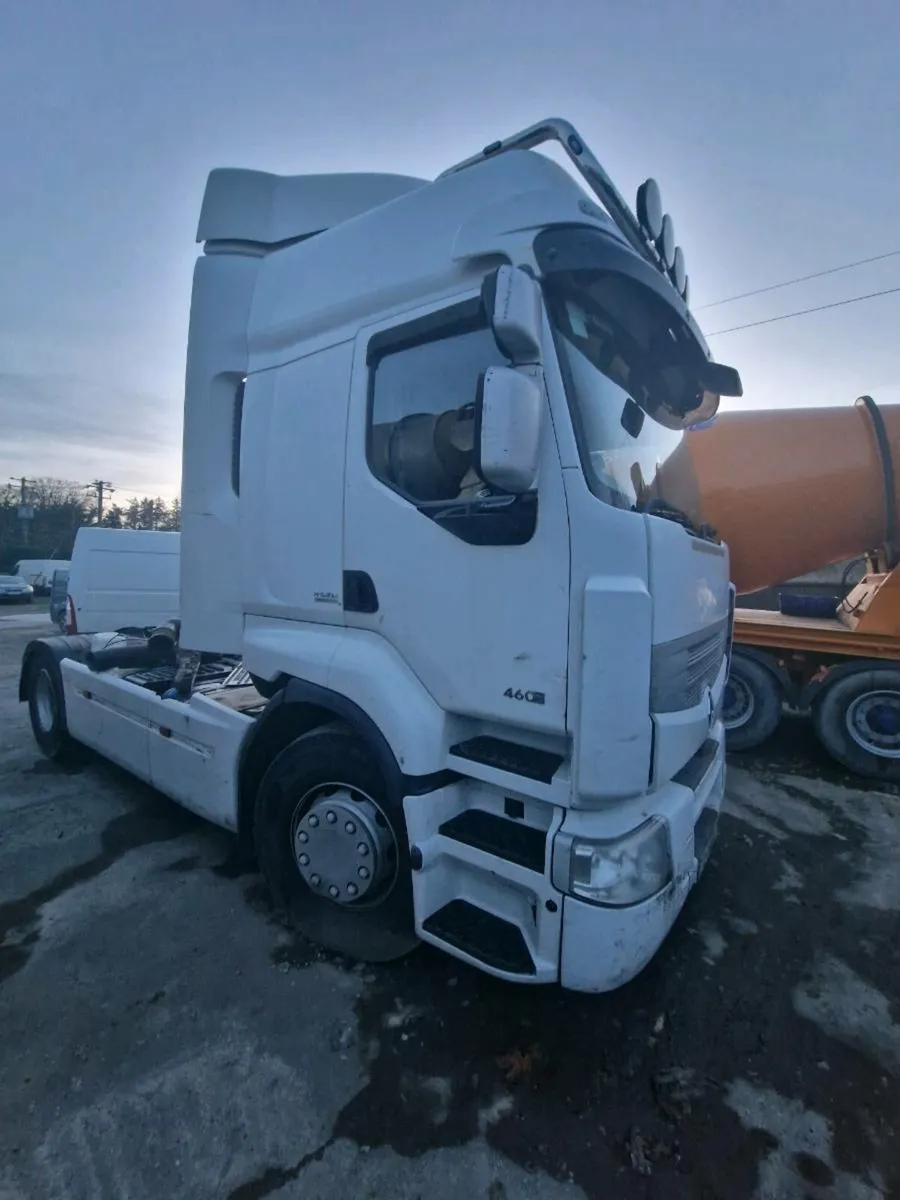 Renault Premium For parts - Image 3