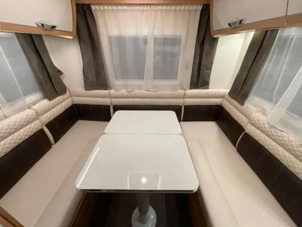 Rear Lounge Motorhome SAVE £10k - Image 3