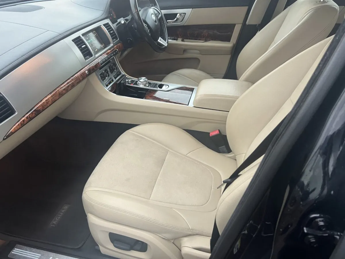 Jaguar XF - PARTS - Image 3