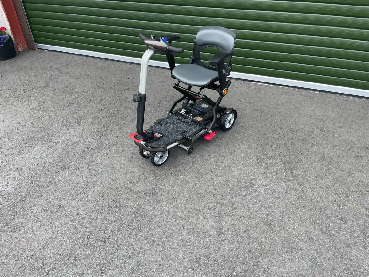 TGA Minimo Folding Lithium Mobility Scooter - Image 3
