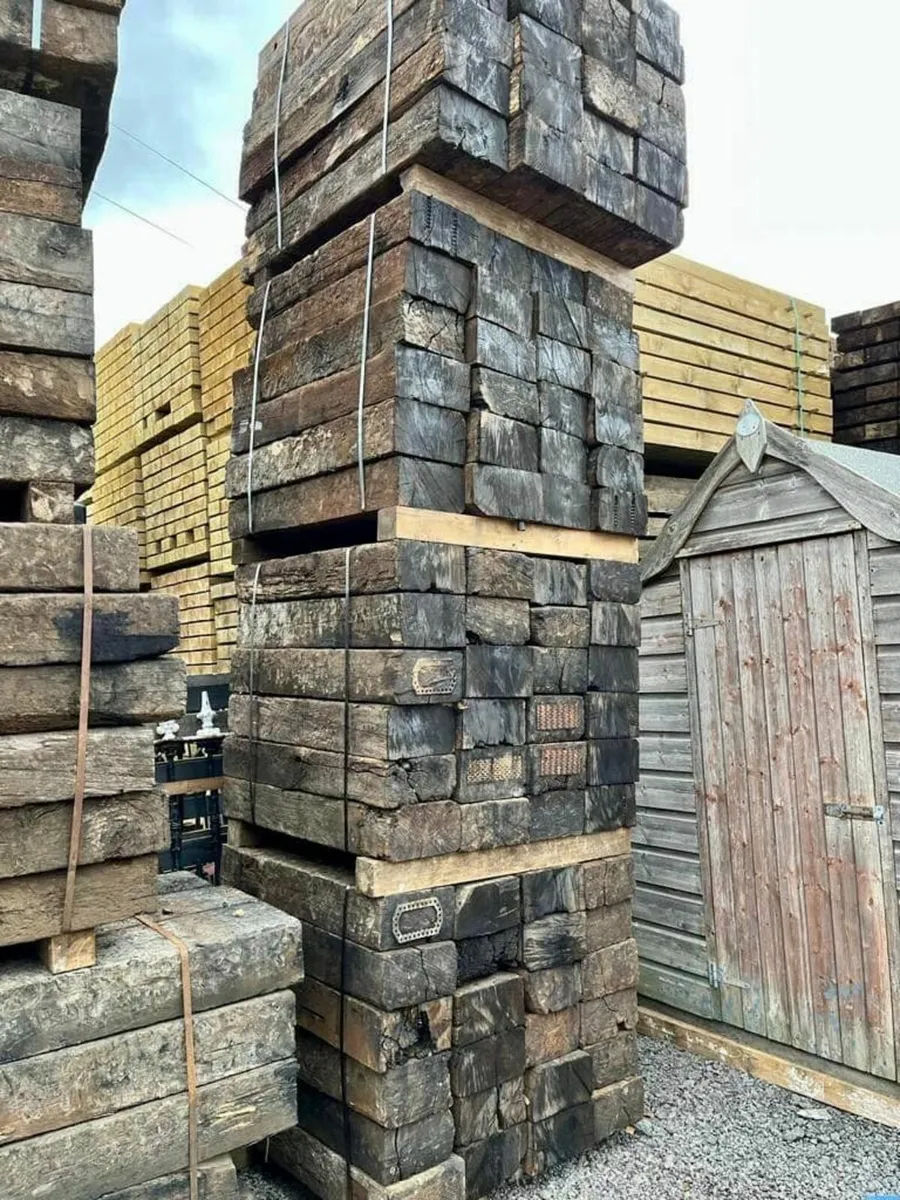 Short Hardwood Sleepers - Image 2