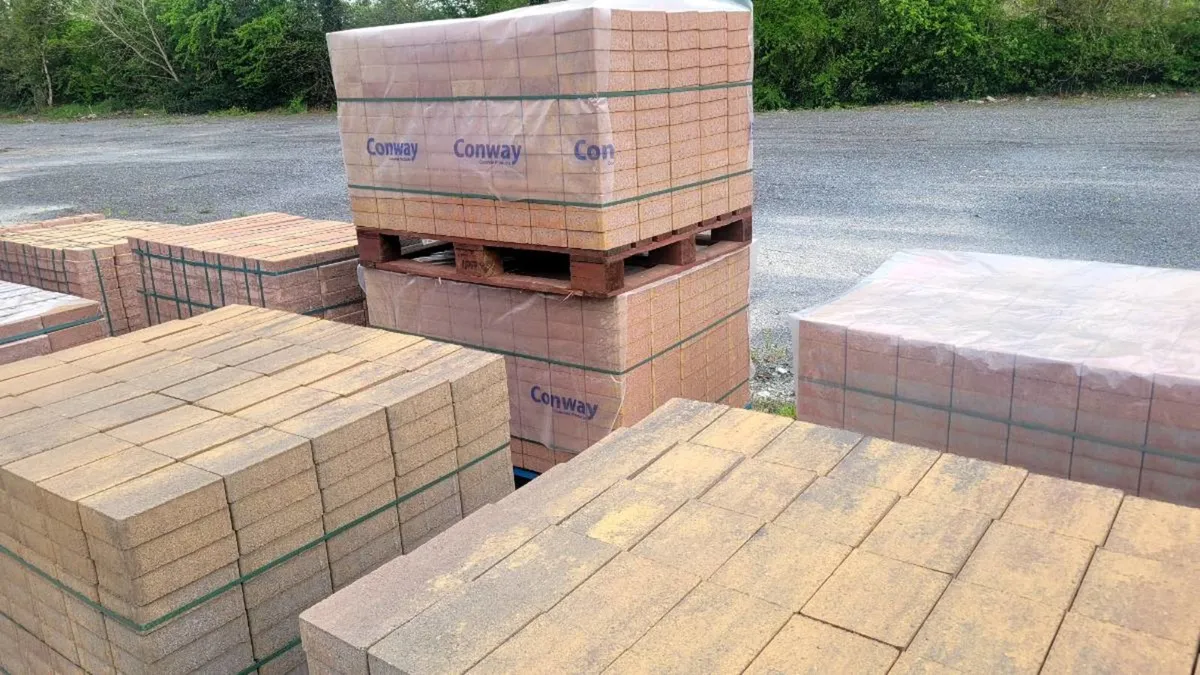 Paving Slabs - Image 4