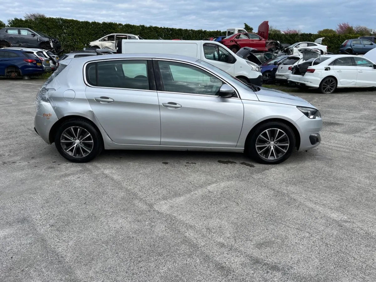 2016 Peugeot 308 1.6 HDI - Image 3