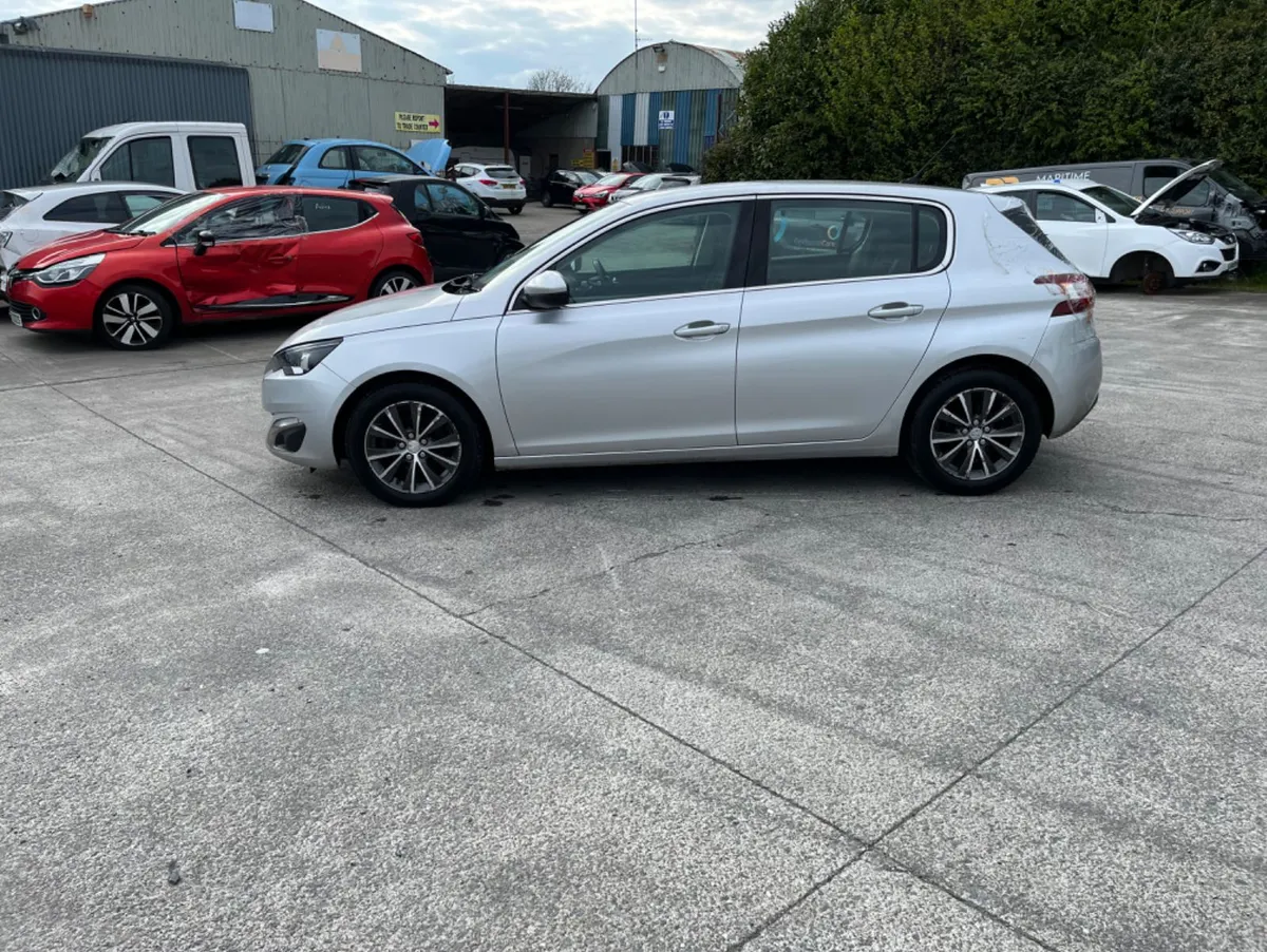 2016 Peugeot 308 1.6 HDI - Image 4