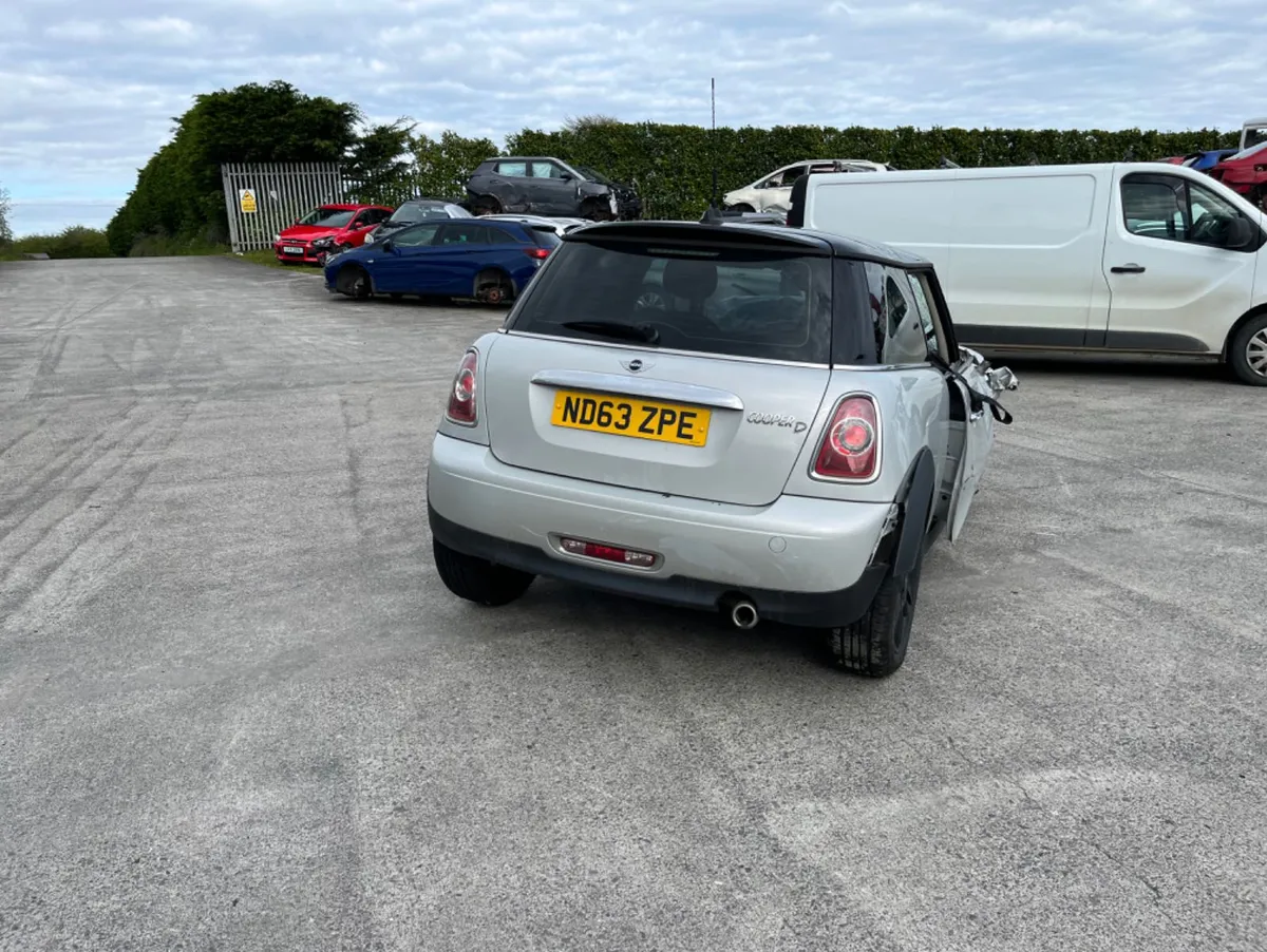 2015 Mini Cooper 1.6 D4D - Image 4