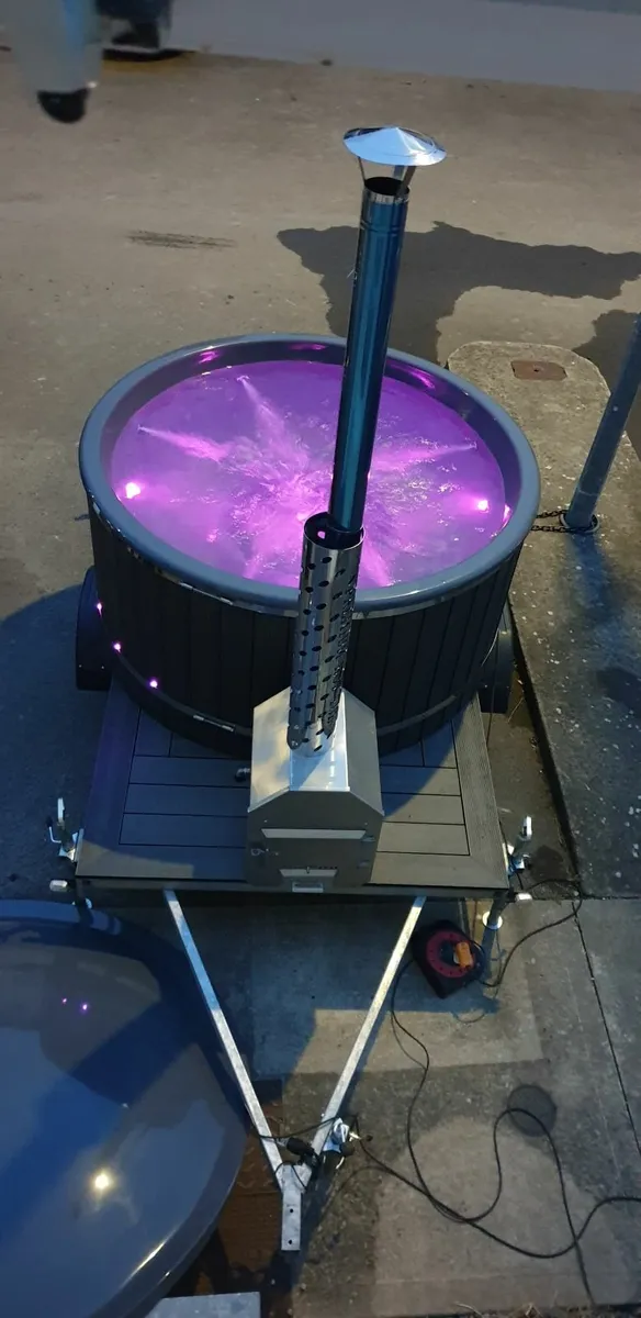 Hot Tub for hire - Image 2