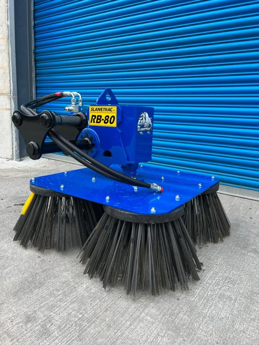 Hydraulic Brush for Sale - Image 1