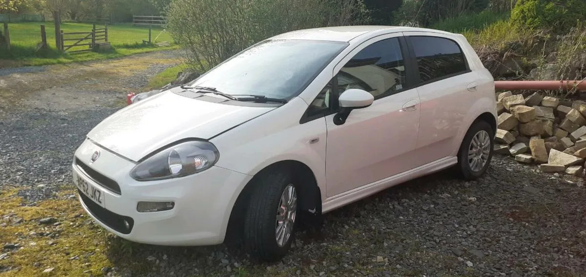 2012 Fiat Punto 1.2 petrol parts only!! - Image 1