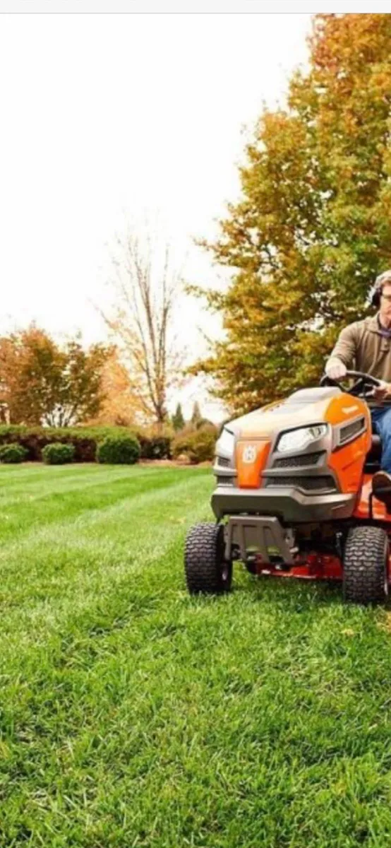 Grass cutting - Image 3