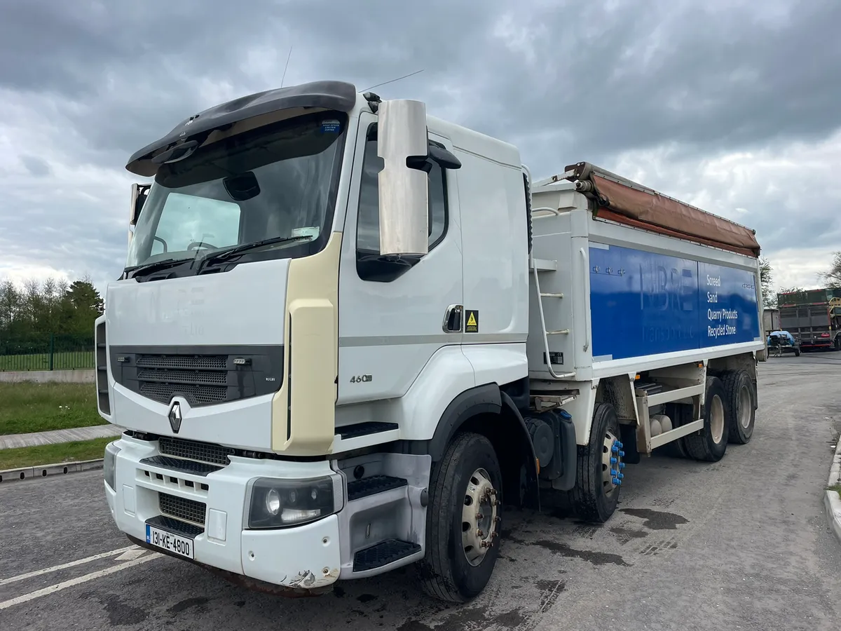 Renault Tar Spec Tipper - Image 3