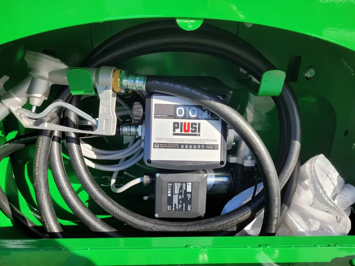 Fuel Bowser - Image 4