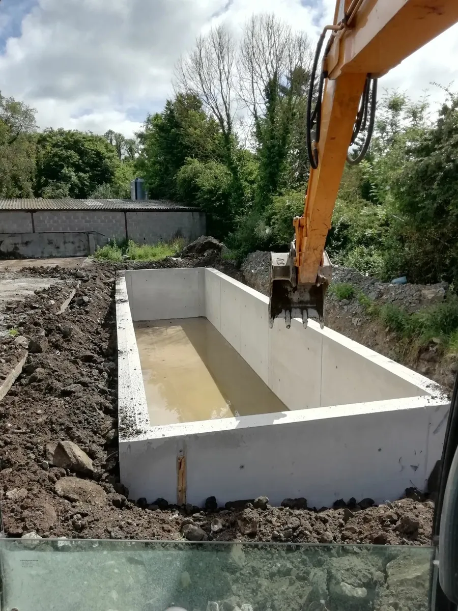 Shuttering/concrete crew - Image 2