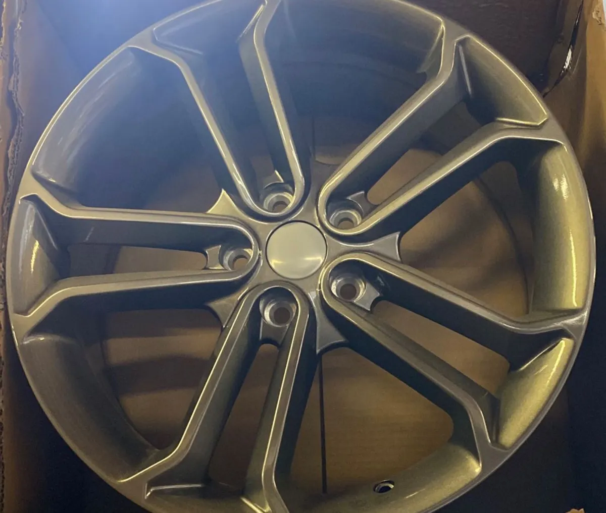 18” grey st 5x108 & tyres