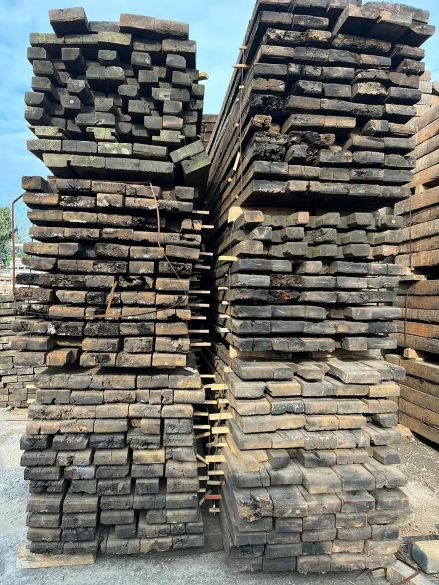 Reclaimed Pine Joist - Image 2