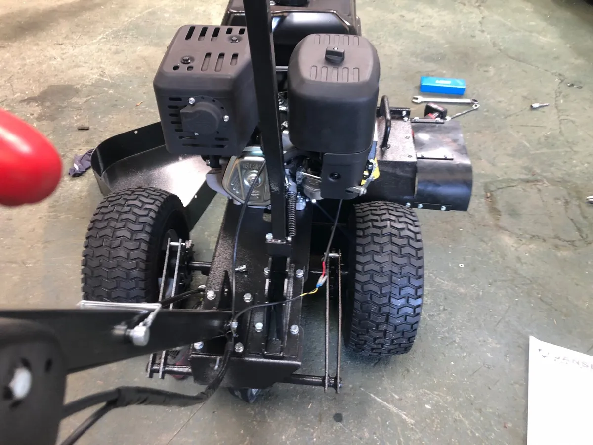 Jansen Petrol Trencher - Image 4