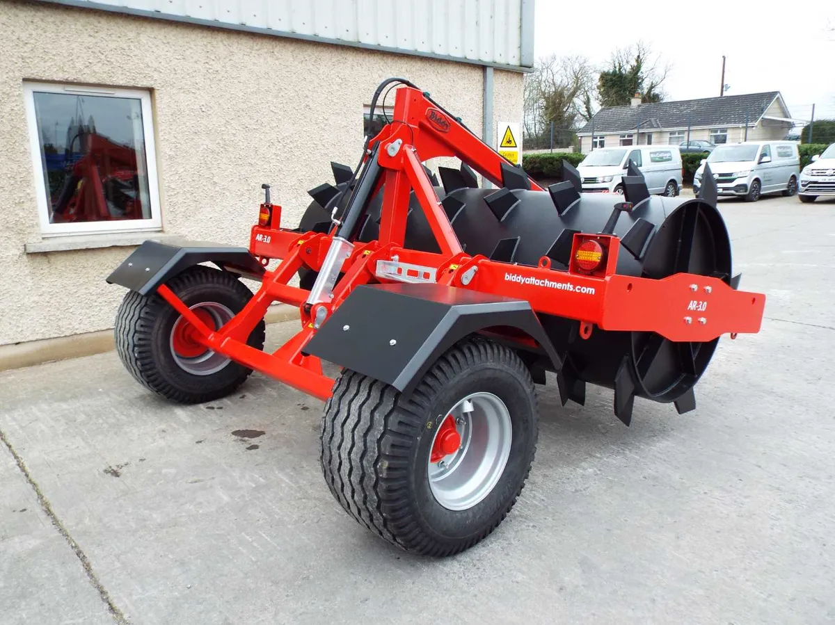 New Biddy AR30 Trailed Aerator - Image 3