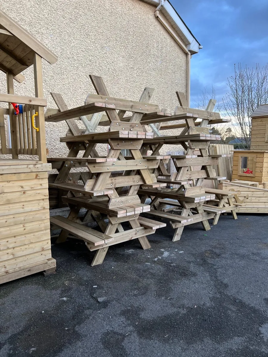 Picnic bench - Image 4