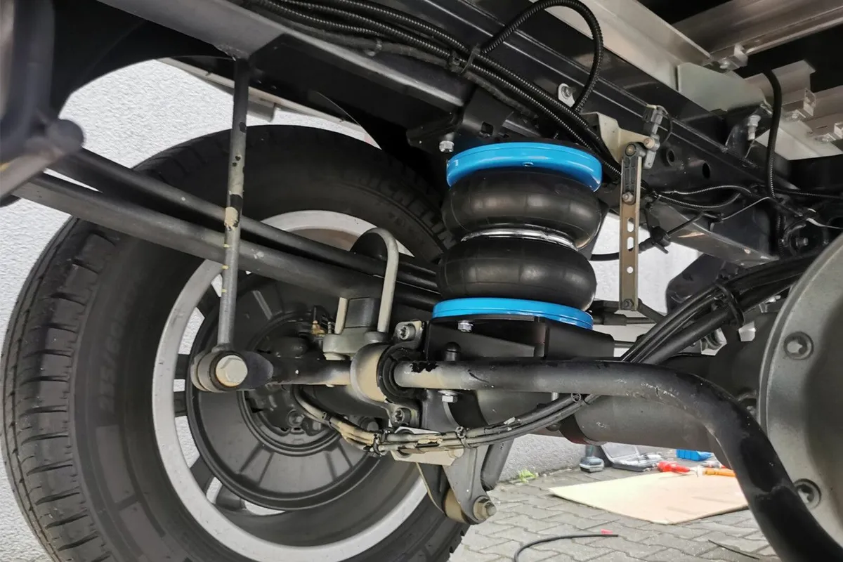 Air suspension kit Opel Movano - Image 1