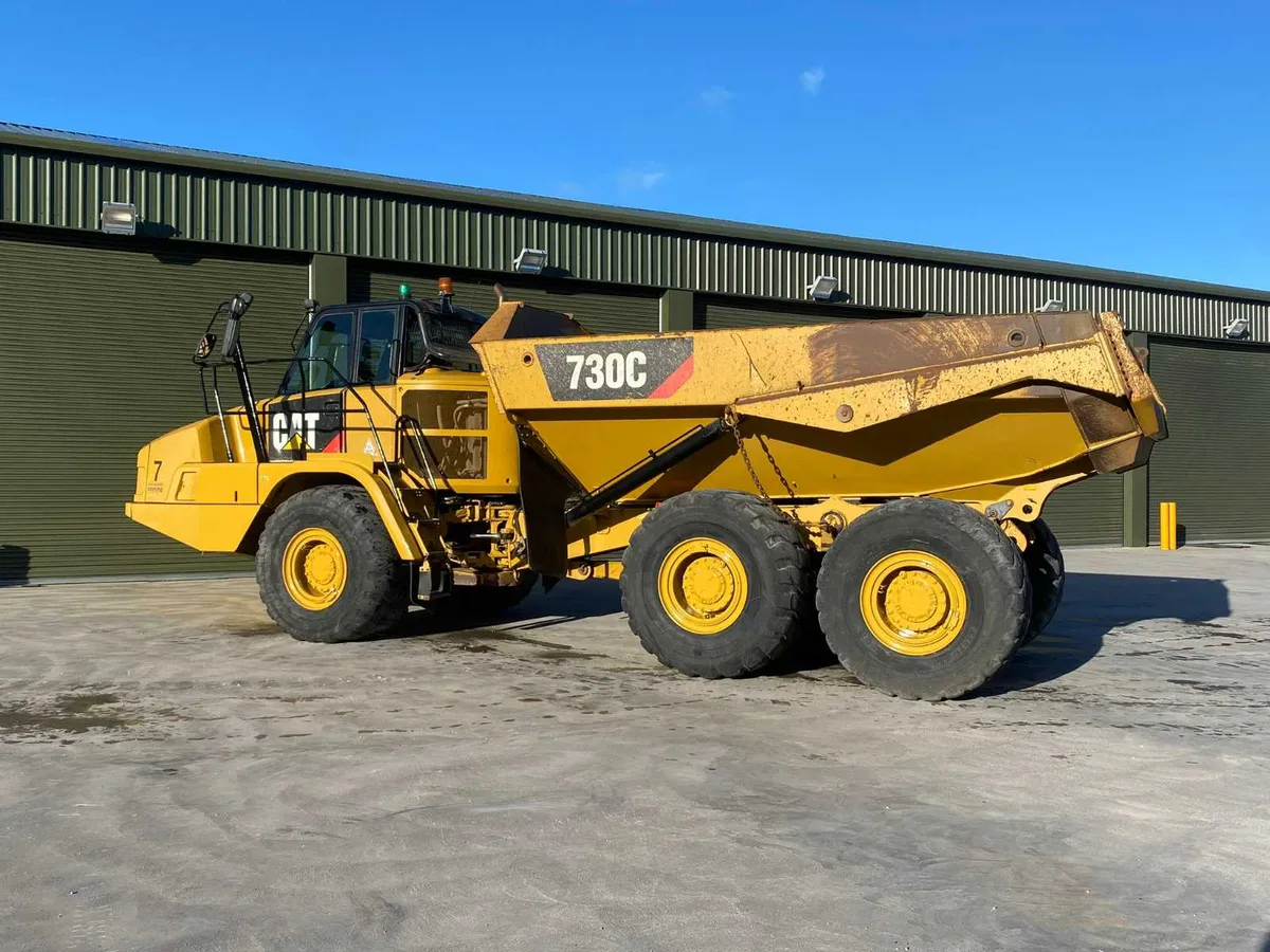 Cat 730C - Image 4