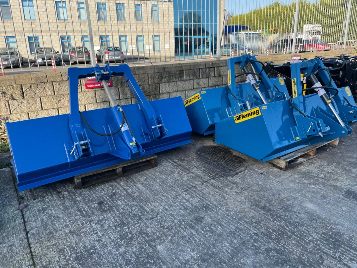 Full range of link boxes in stock - Image 1