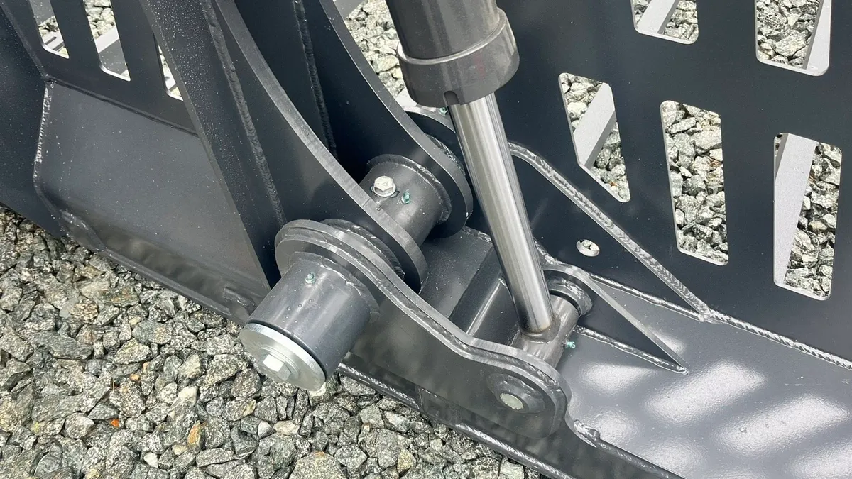 ProDig Folding Forks @ BMS - Image 4