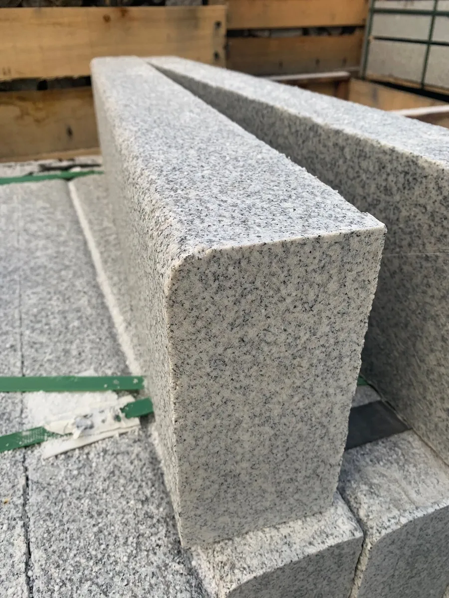 Granite kerbs - Image 4