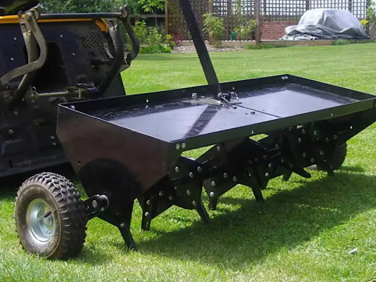 40inch Lawn Aerator. - Image 2